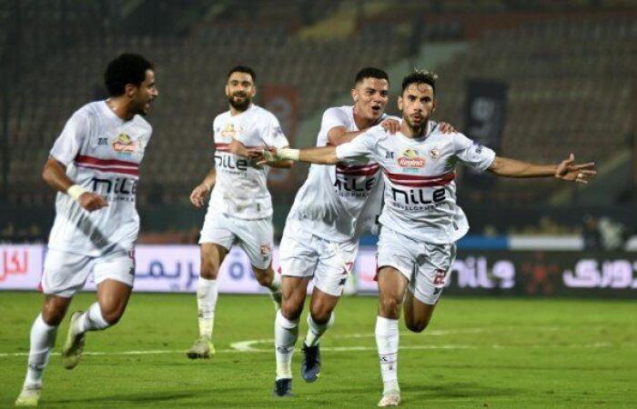 الزمالك
      يلتقي
      بلاك
      بولز
      في
      الكونفدرالية
      بالزي
      التقليدي