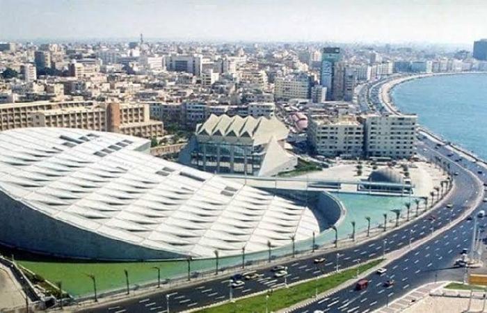 الإسكندرية
      تستضيف
      حلقة
      نقاش
      حول
      دور
      الجغرافيا
      في
      التنمية
      المستدامة