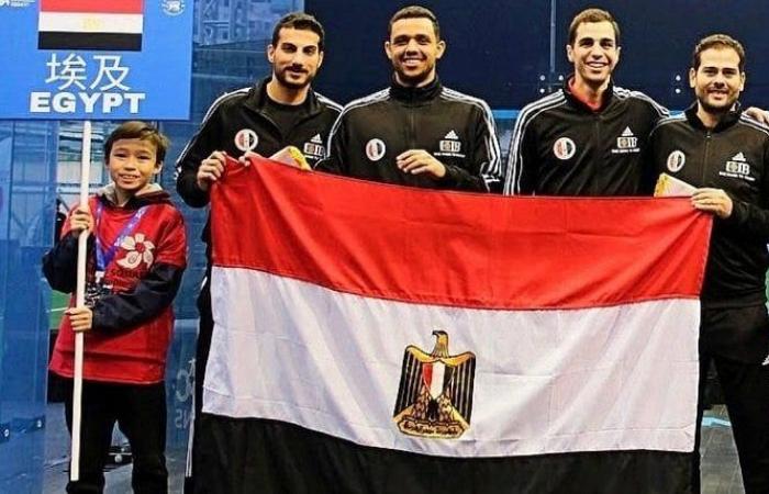 منتخب
      مصر
      للإسكواش
      يتوج
      ببطولة
      العالم
      على
      حساب
      إنجلترا